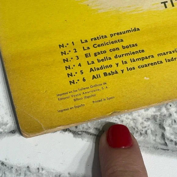 Vintage La Bella Durmiente. Spain. Sleeping Beauty. Spanish Soft bound book. - Picture 5 of 16